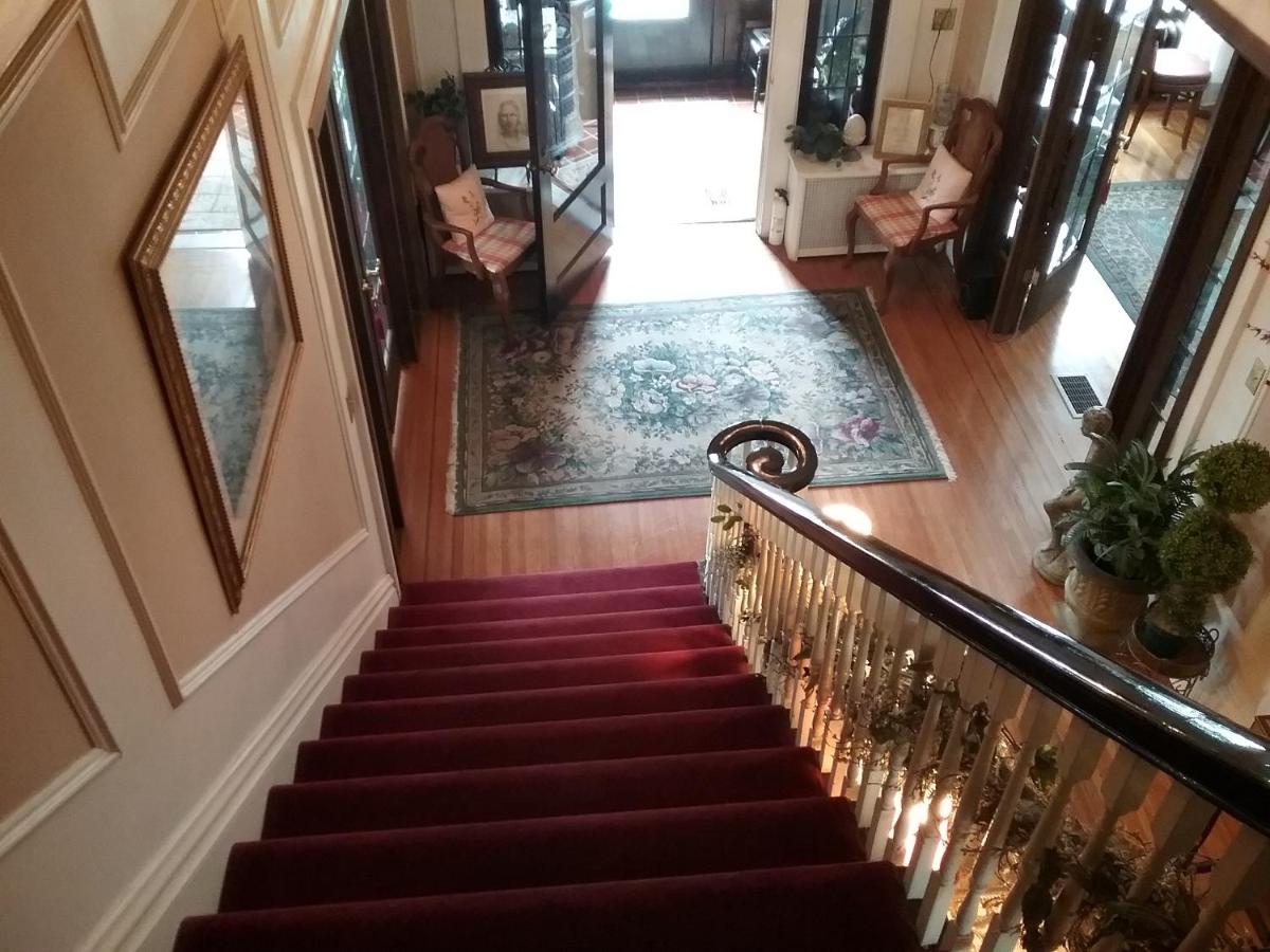  | Hanover House Bed and Breakfast