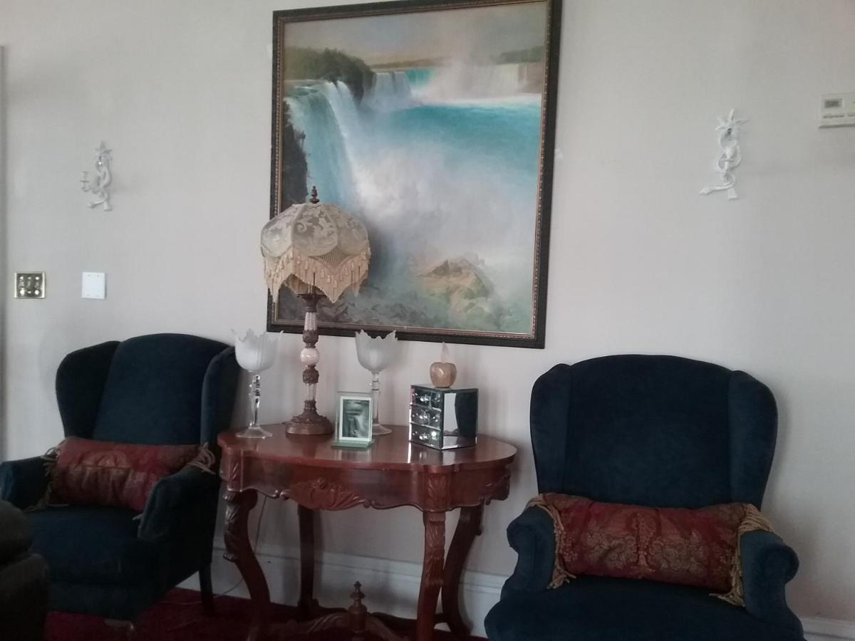  | Hanover House Bed and Breakfast