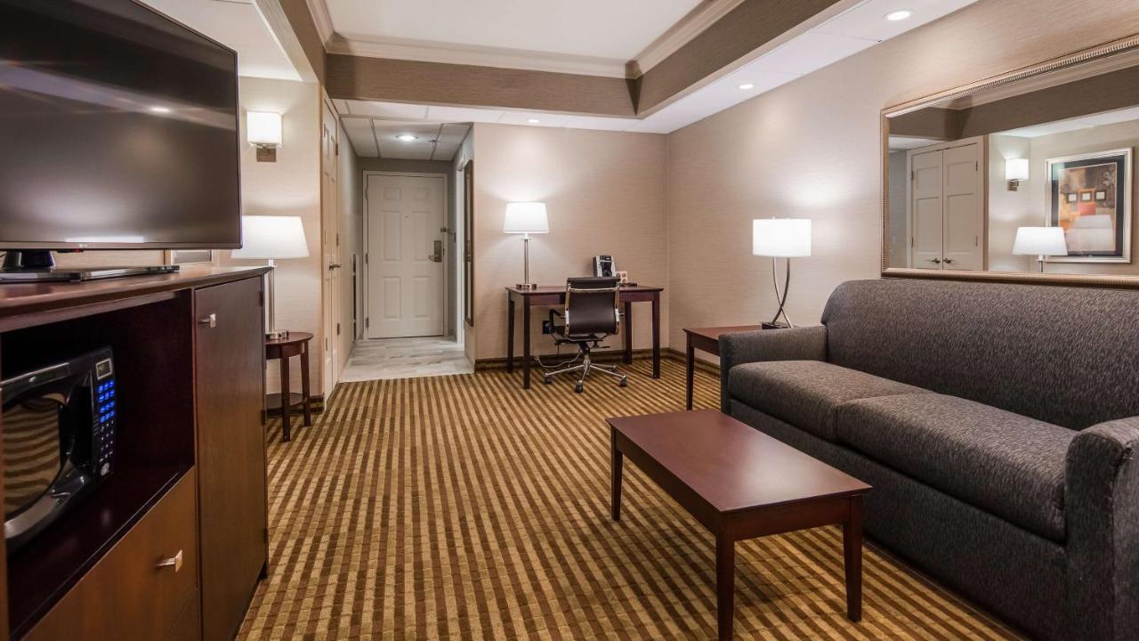 | Inn at Mendehall