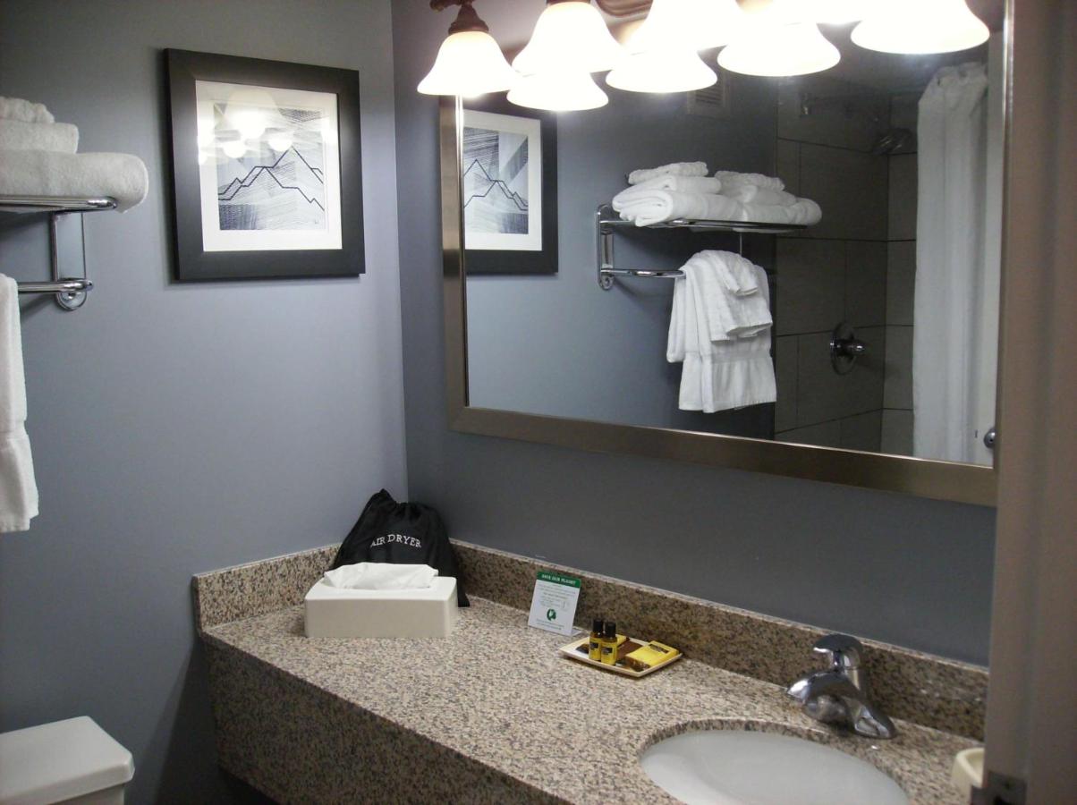 | Best Western Plus Bradford Inn