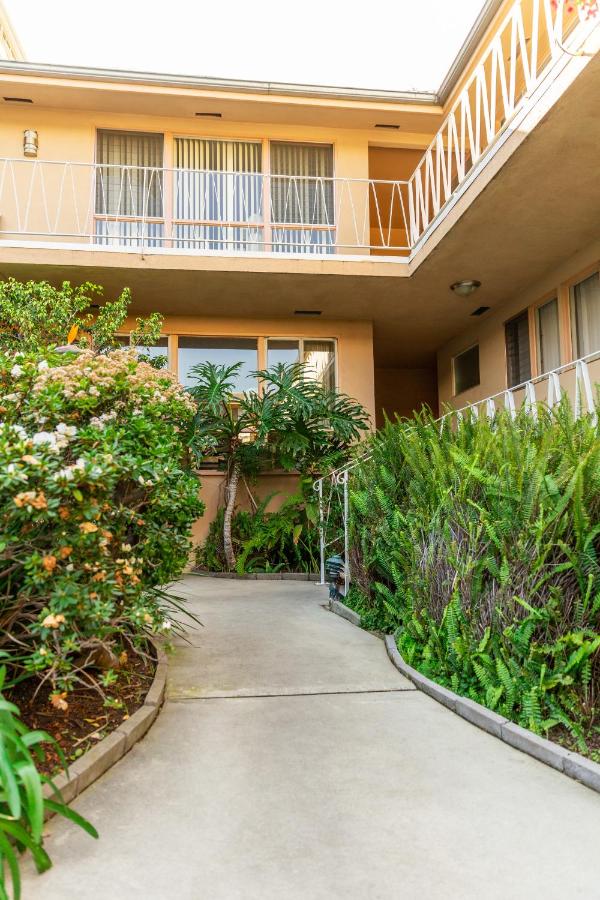  | Cal Mar Hotel Suites