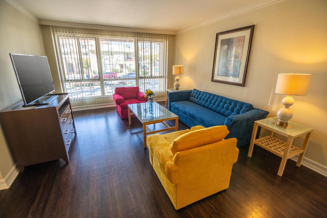 | Cal Mar Hotel Suites