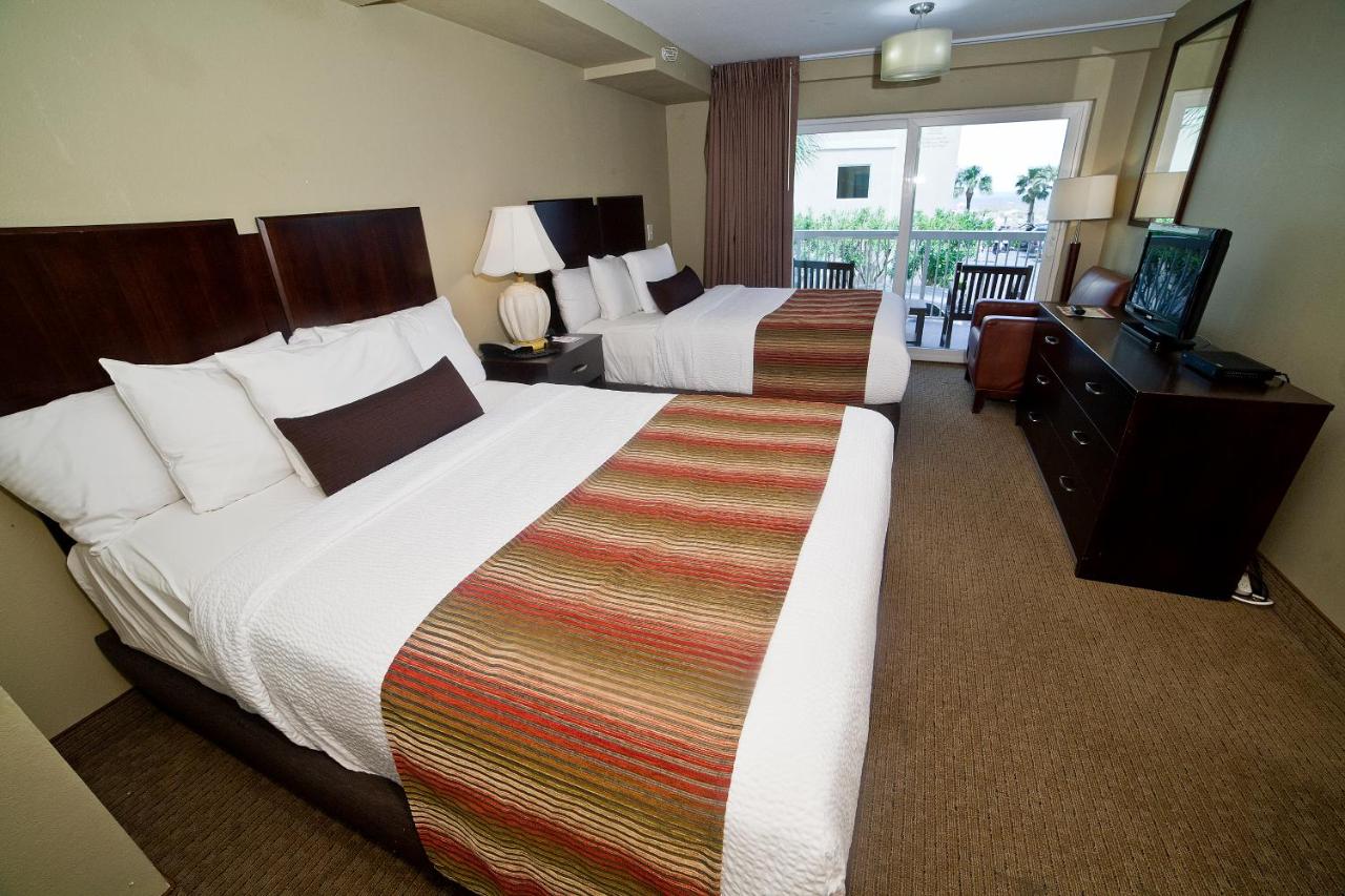Two Bedroom Suite with Ocean View at DeSoto Beach Hotel