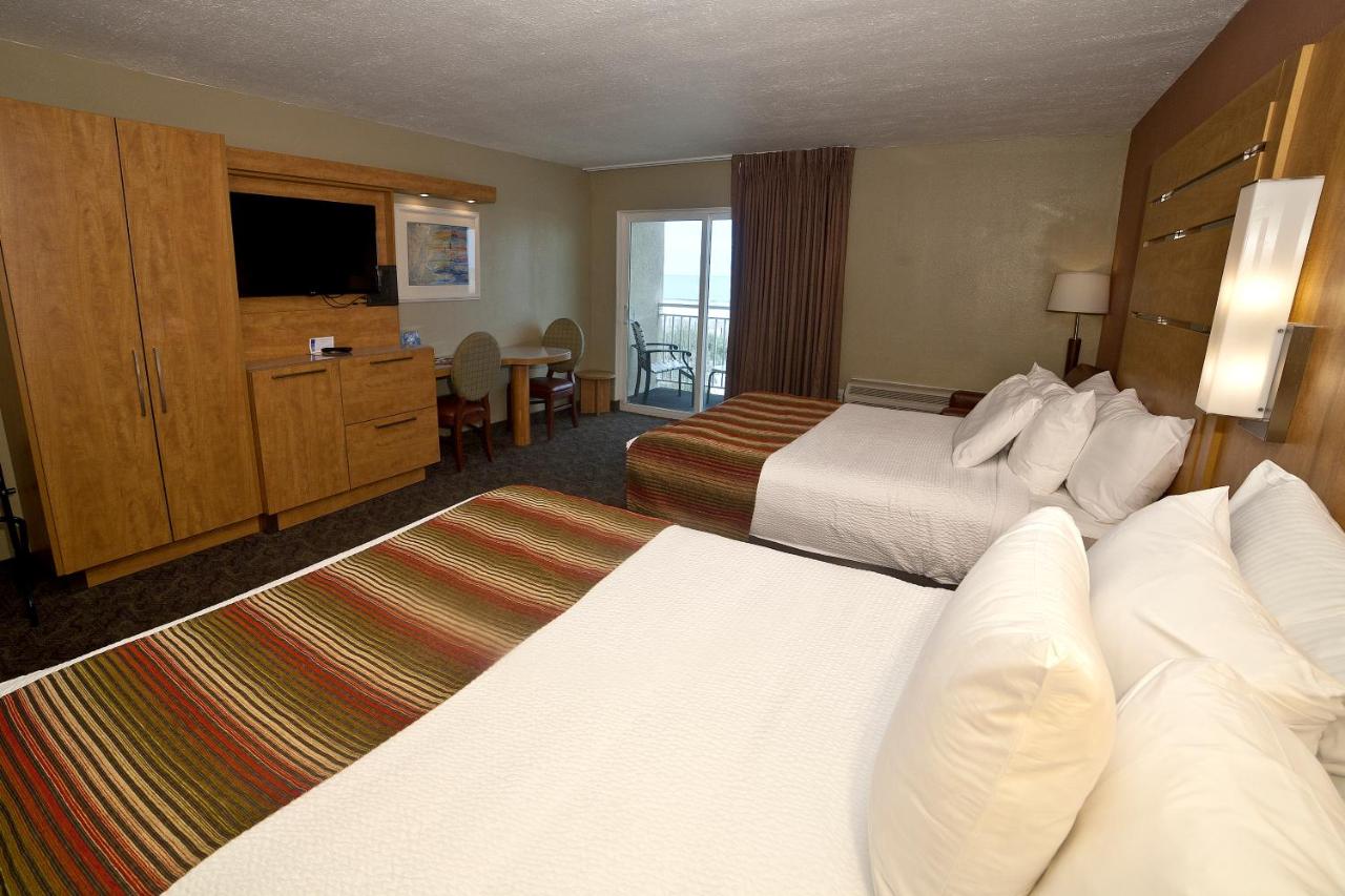 Deluxe Queen Room with Two Queen Beds - Ocean Front at DeSoto Beach Hotel