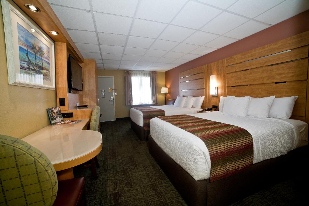 Queen Room with Two Queen Beds at DeSoto Beach Hotel