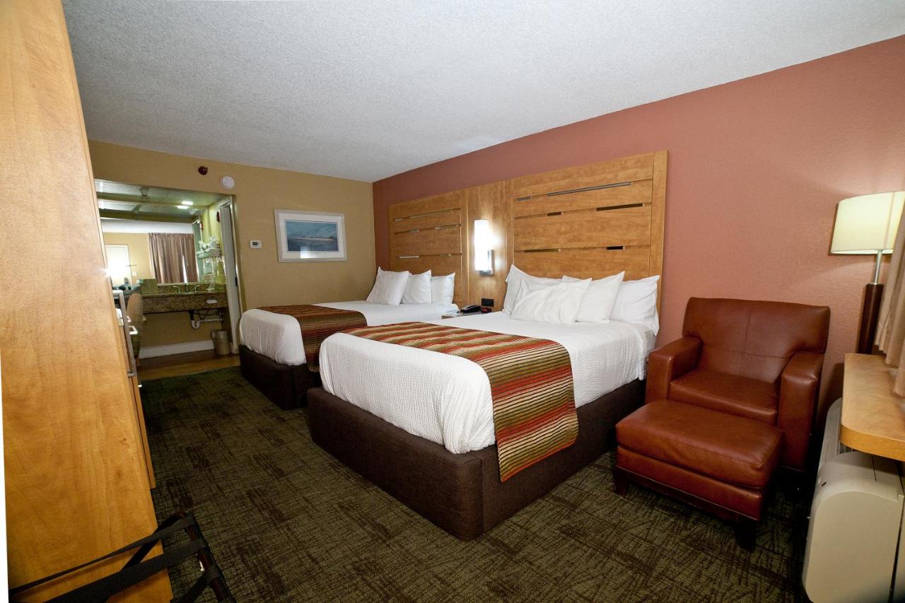 Queen Room with Two Queen Beds at DeSoto Beach Hotel