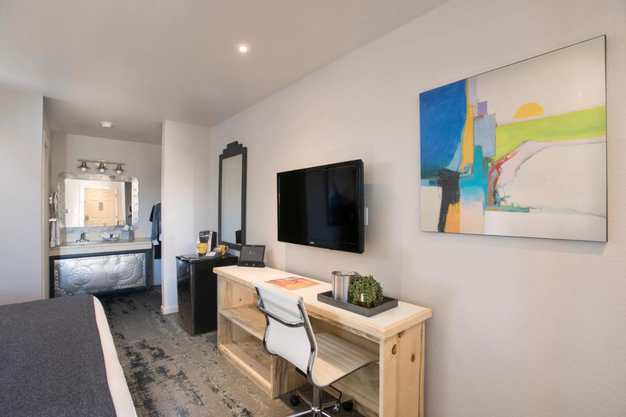 King Room at The Sage Hotel