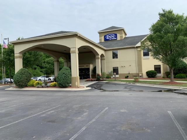 | Inn at Clinton