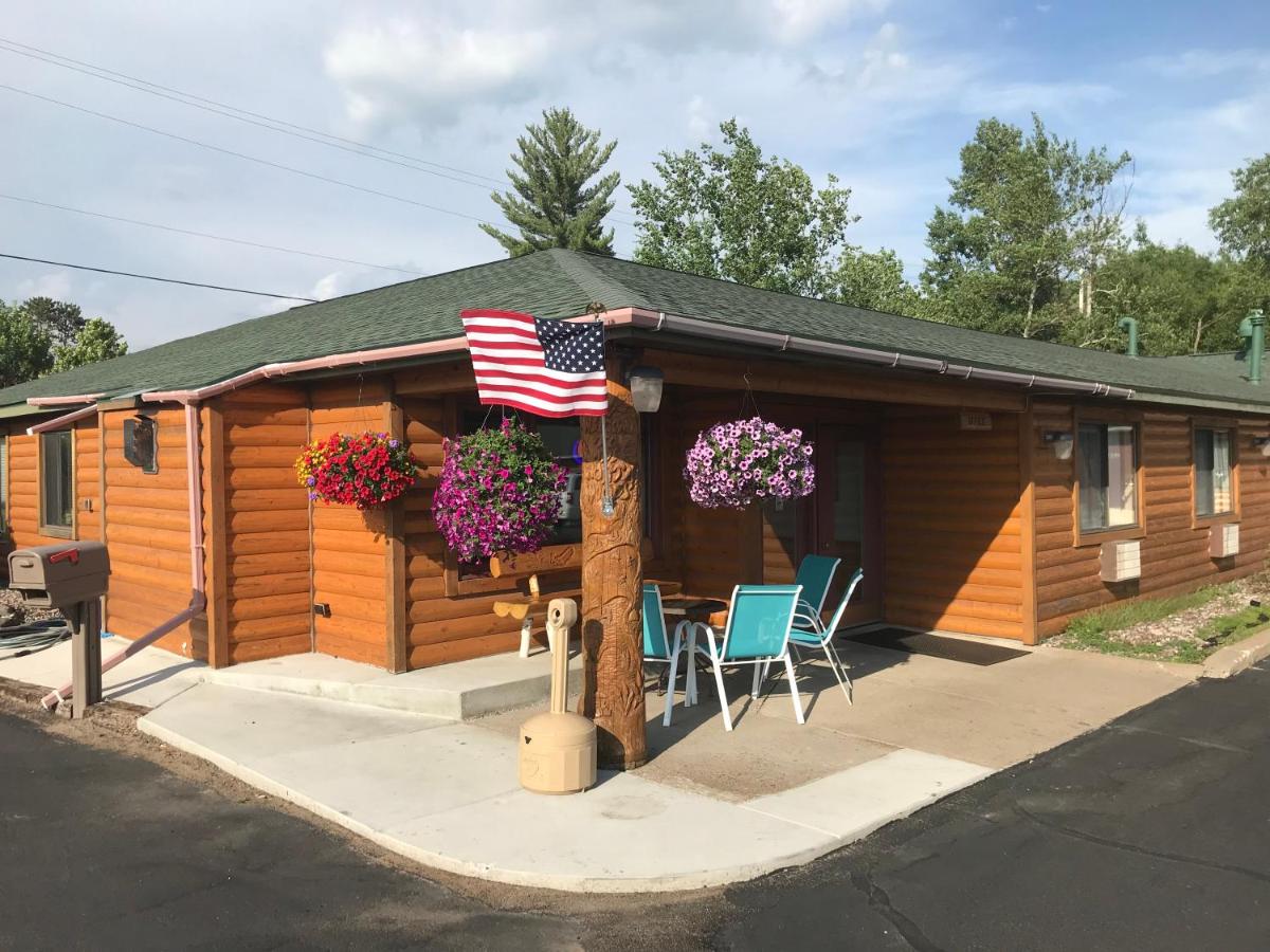  | Northwoods Inn & Suites Minocqua
