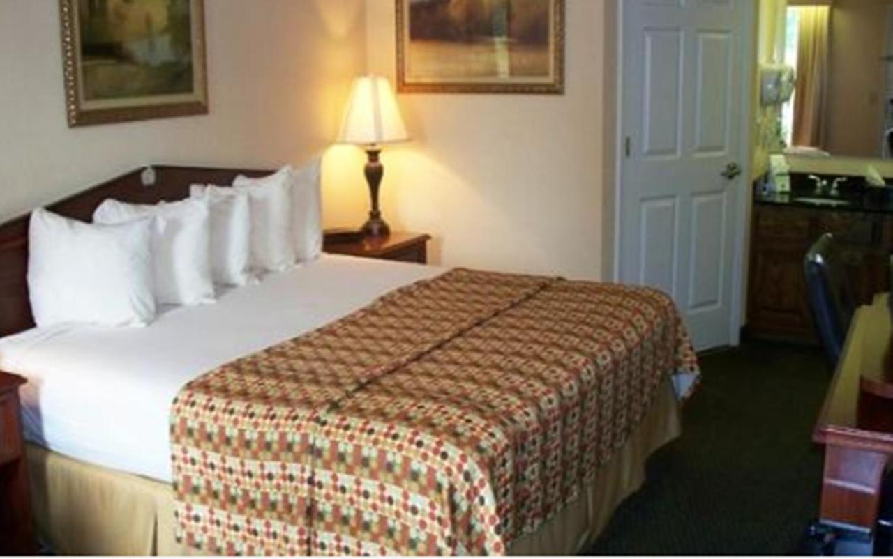 King Room - Non-Smoking at Baymont by Wyndham Sanford