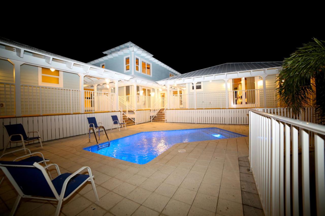 Villa - Beach Front at Dolphin Point Villas