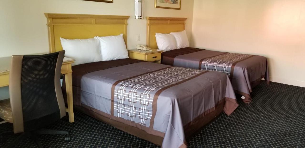 | Budget Lodge