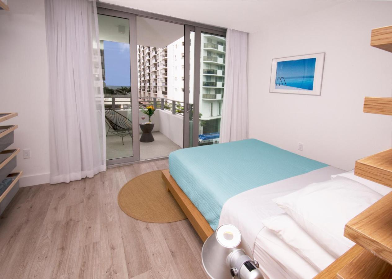 Penthouse Oceanside Studio with Balcony at 6080 Design Hotel by Eskape Collection
