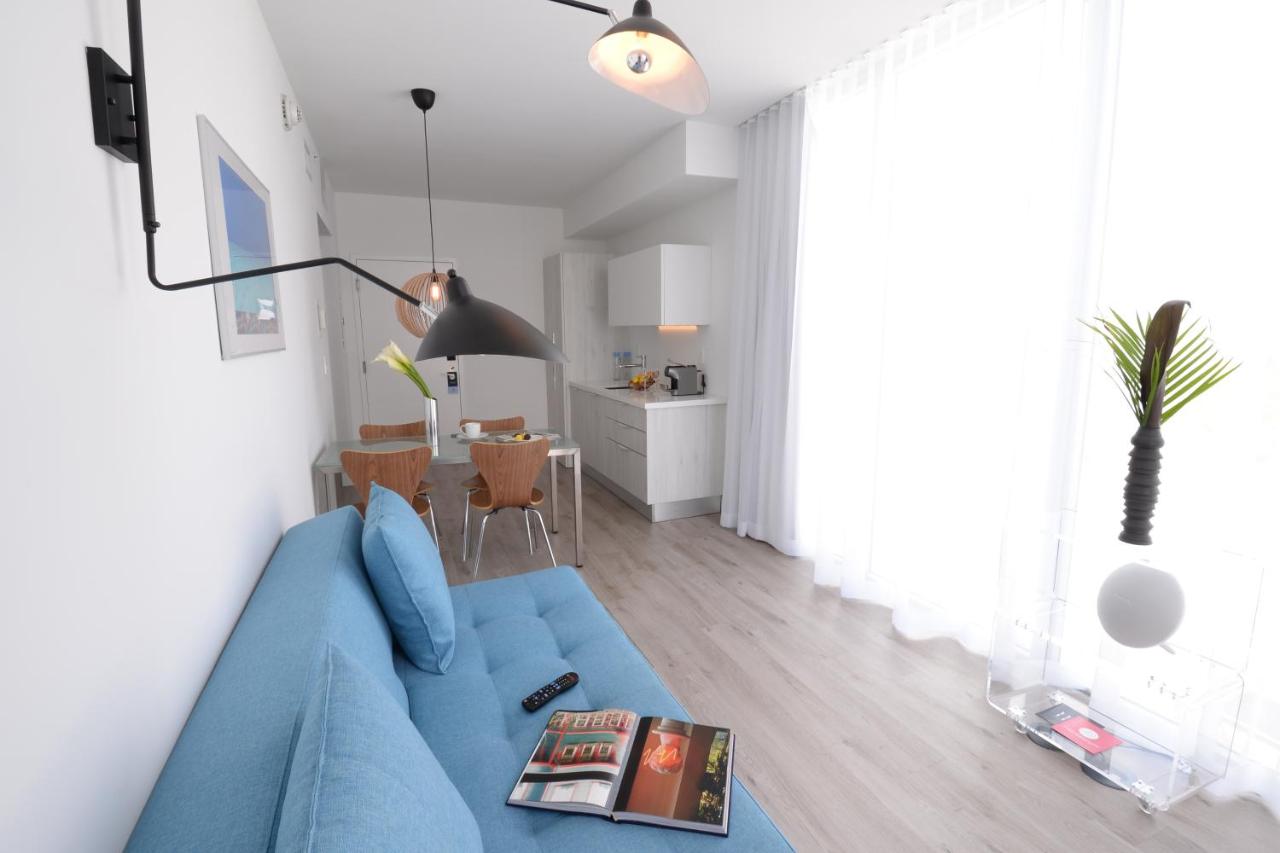 Penthouse Corner One-Bedroom Suite with Terrace at 6080 Design Hotel by Eskape Collection