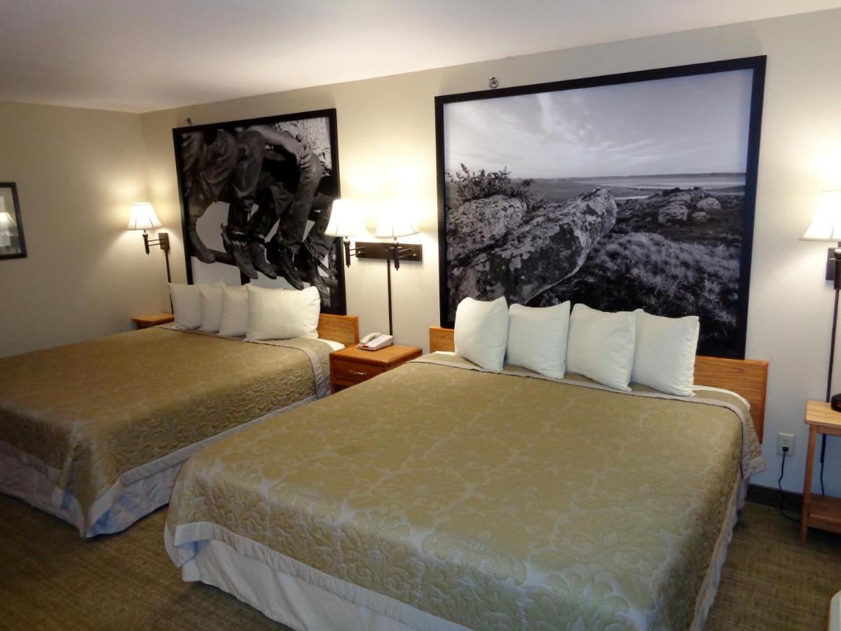 | Homestead Inn and Suites