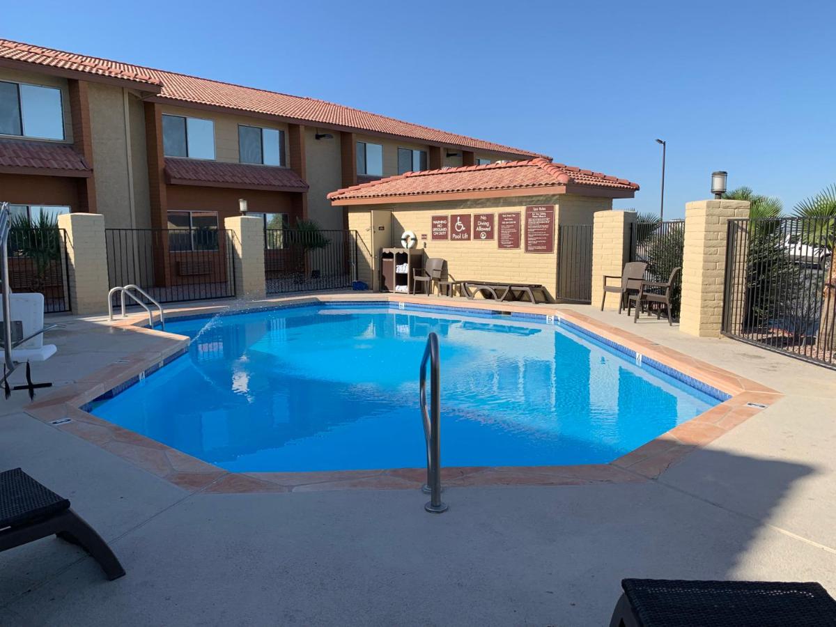 | Best Western Desert Oasis