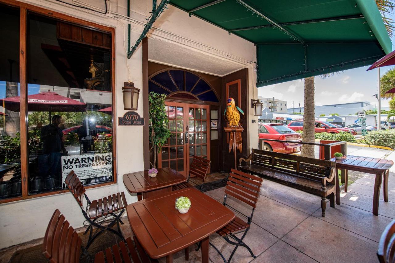 | Norman's Tavern Suites