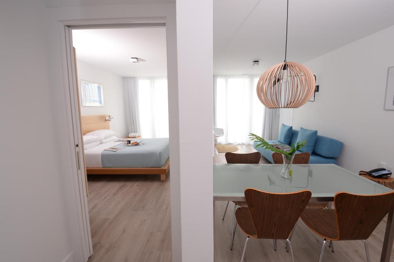 Oceanside 2 Bedroom Suite with Balcony at 6080 Design Hotel by Eskape Collection