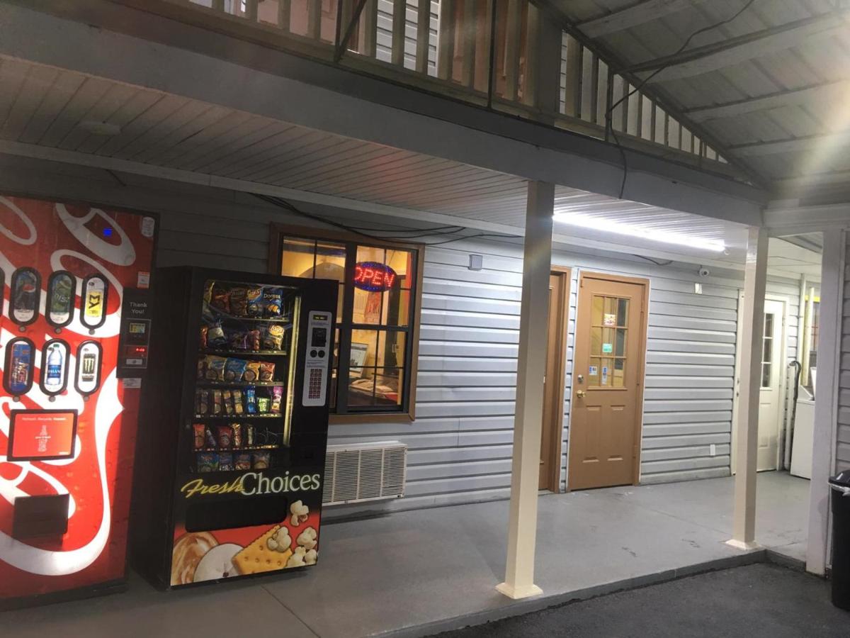 | Loyalty Inn Hawkinsville