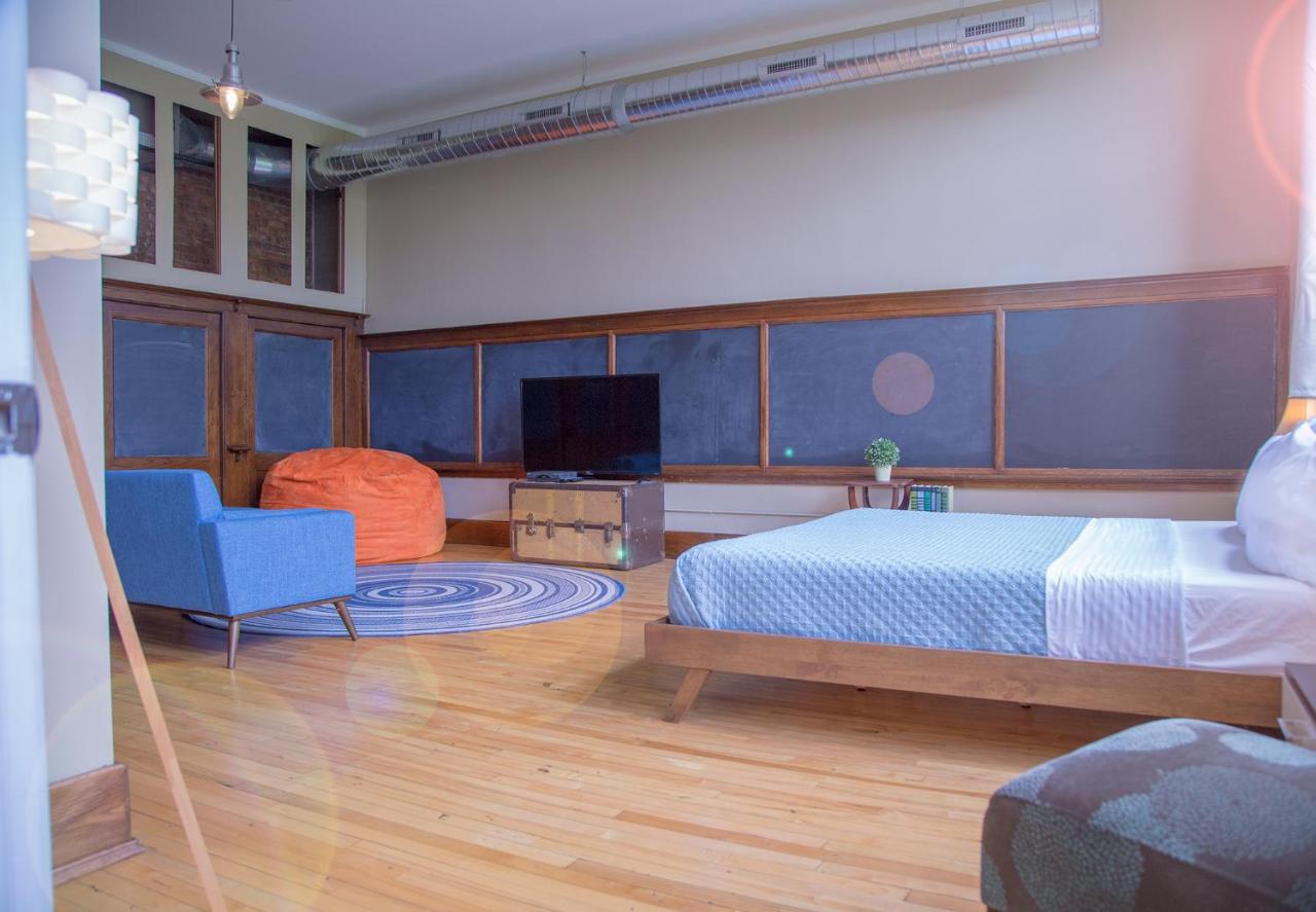 | School 31 Lofts