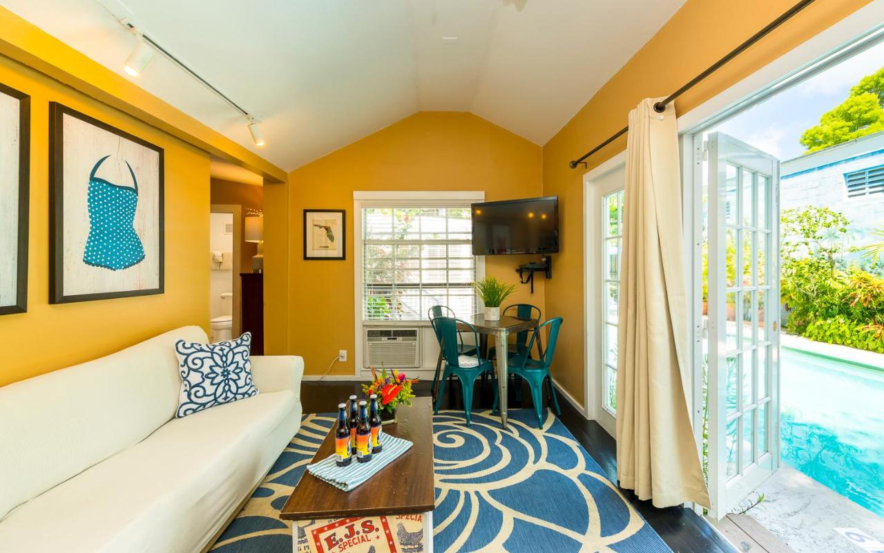 | Rose Lane Villas