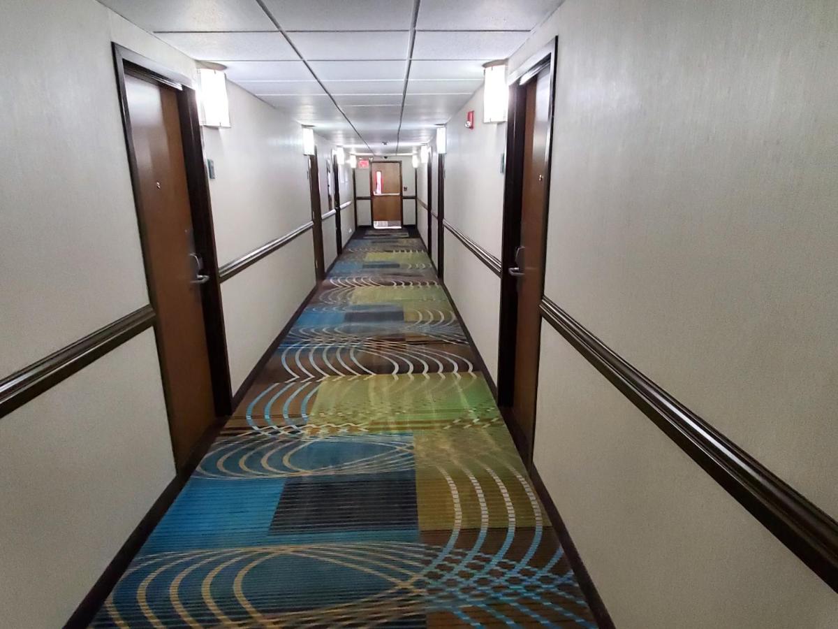  | Best Western Adena Inn