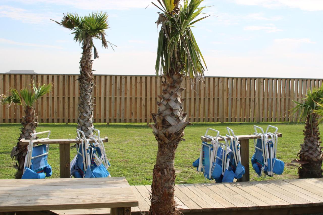 | Boardwalk Resort - Crystal Beach