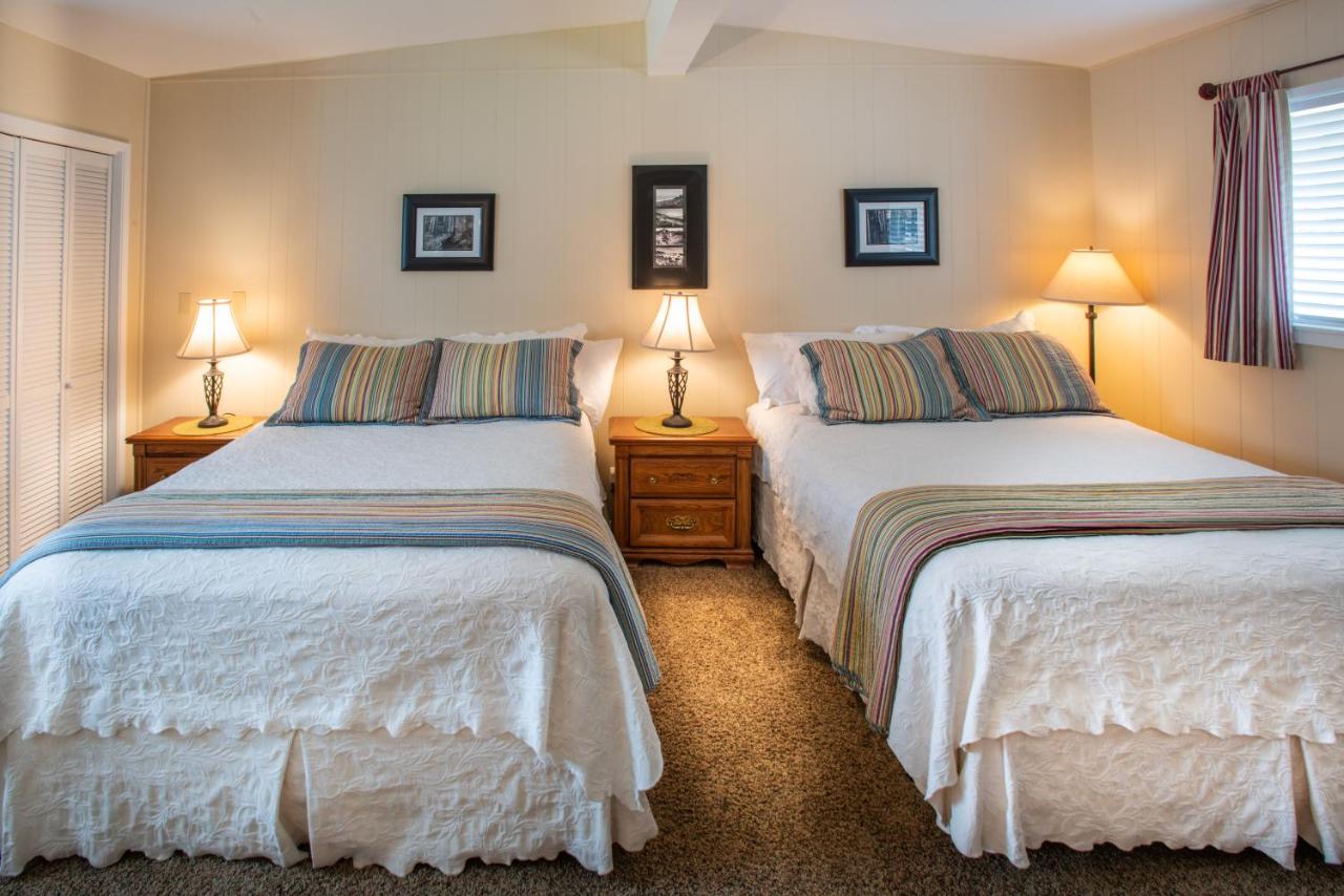 | Redwood Suites