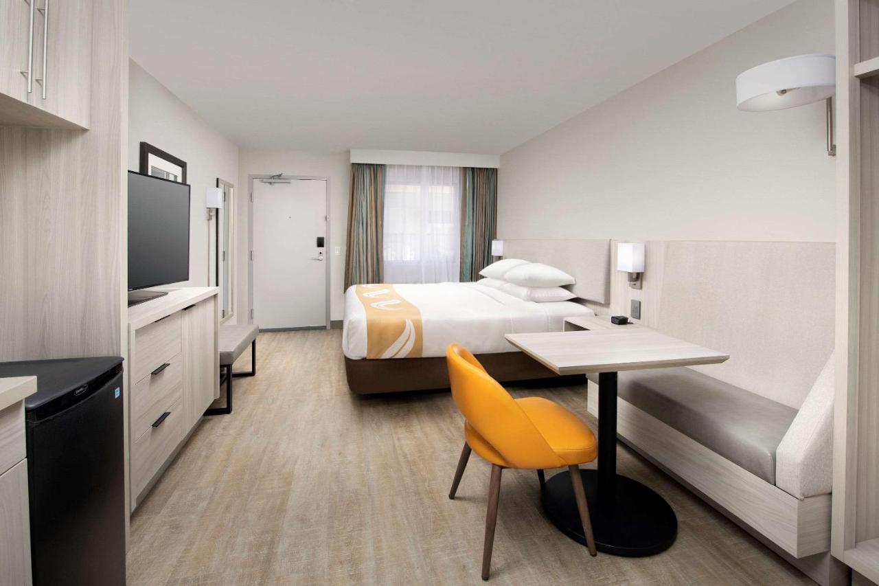 Efficiency Room with King Bed - Non Smoking at Quality Inn Atlantic Beach - Mayo Clinic Jax Area