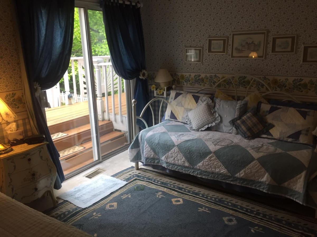 | Hidden Valley B&B
