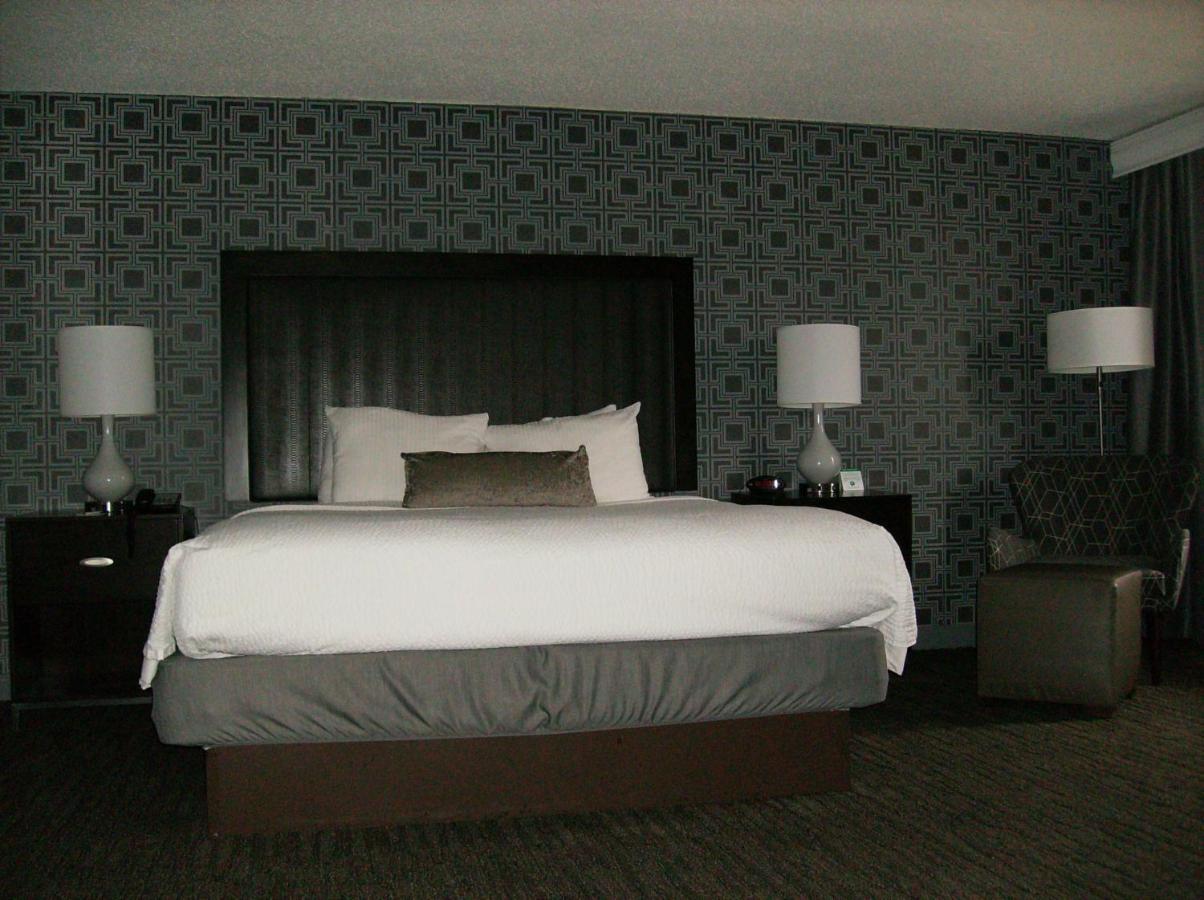| Best Western Plus Bradford Inn