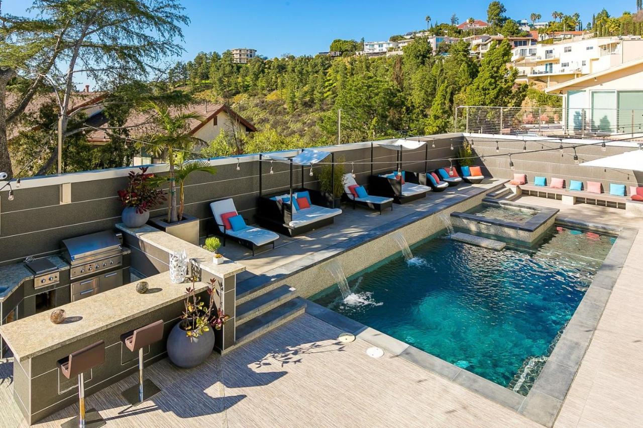  | Villa Genesis-HOLLYWOOD ESTATE WITH STUNNING VIEWS
