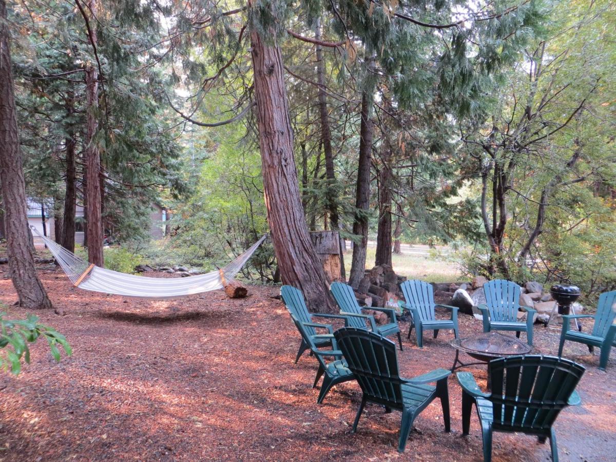 | Tahoma Meadows Cottages