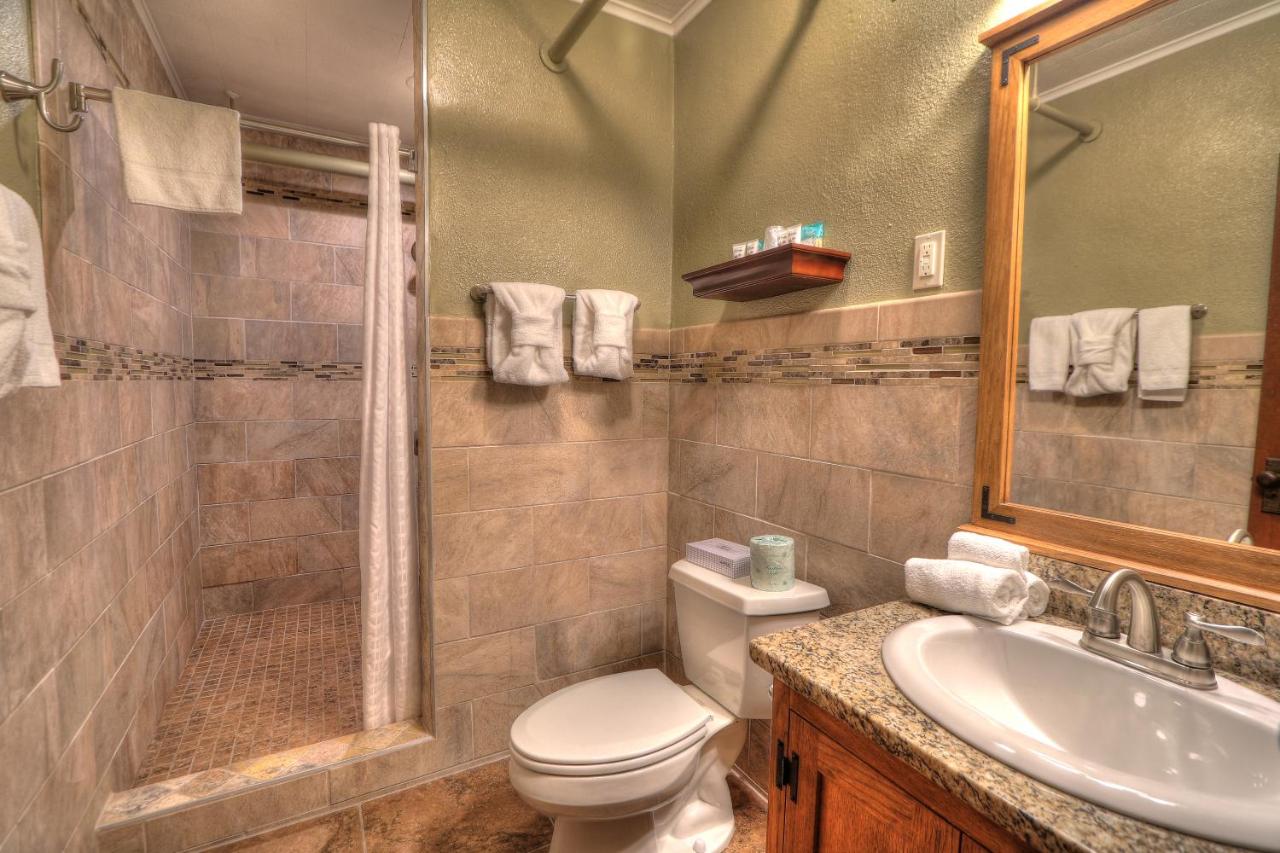  | Gatlinburg Inn