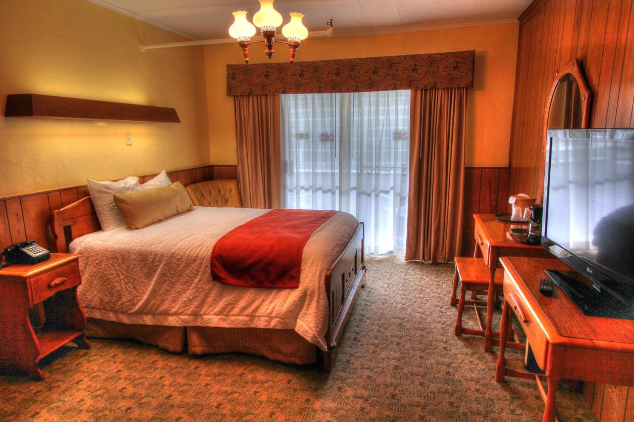  | Gatlinburg Inn