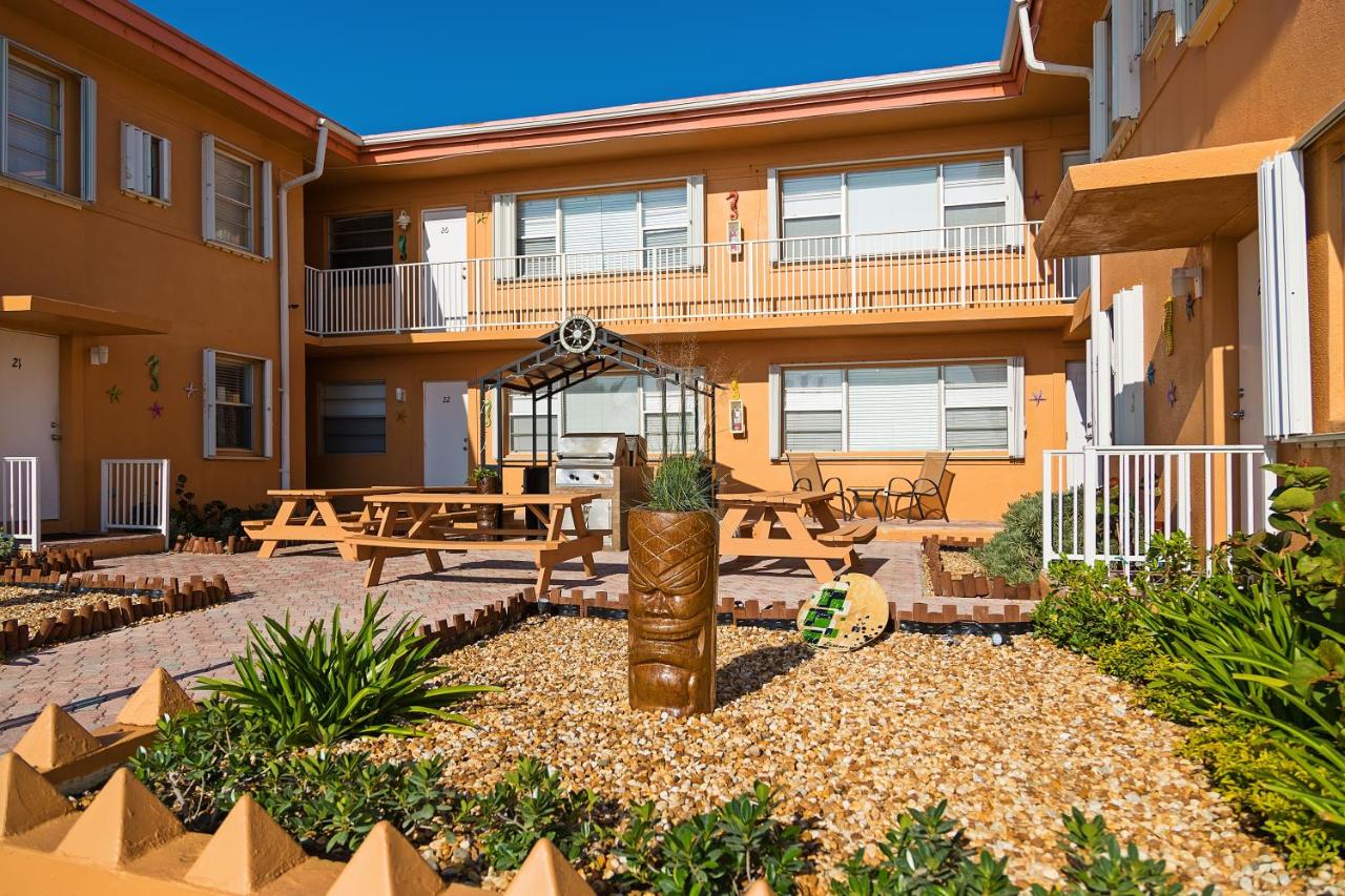  | Riptide Oceanfront Hotel