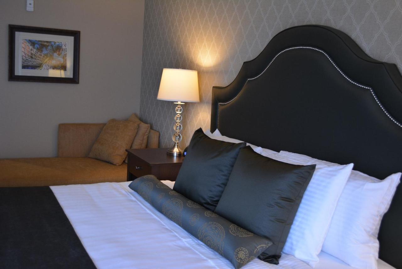  | Majestic Inn & Spa