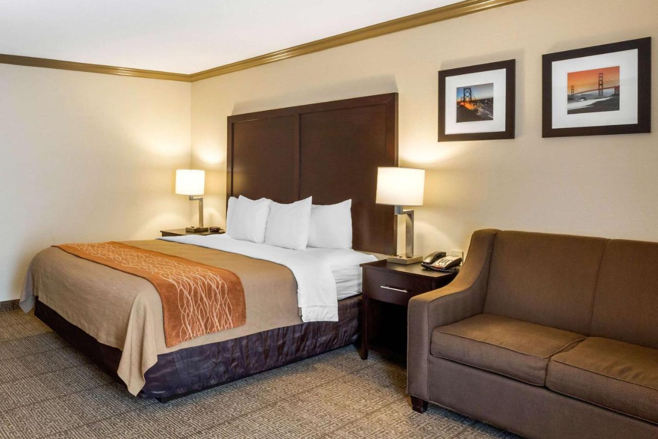 | Comfort Inn Castro Valley