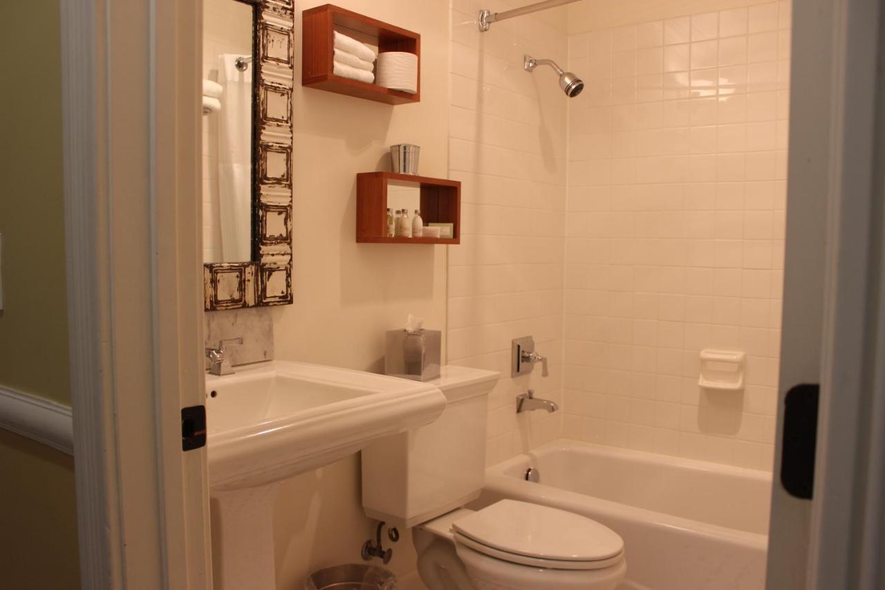  | Majestic Inn & Spa