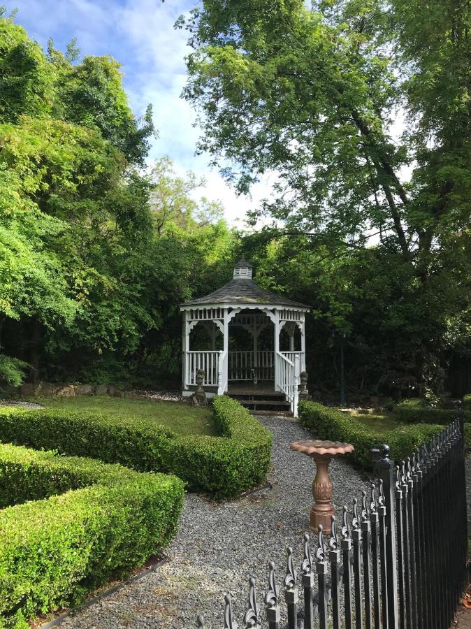 | The Gables Inn