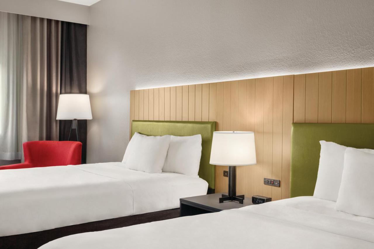 Queen Room with Two Queen Beds - Non-Smoking at Country Inn & Suites by Radisson, Byram/Jackson South, MS