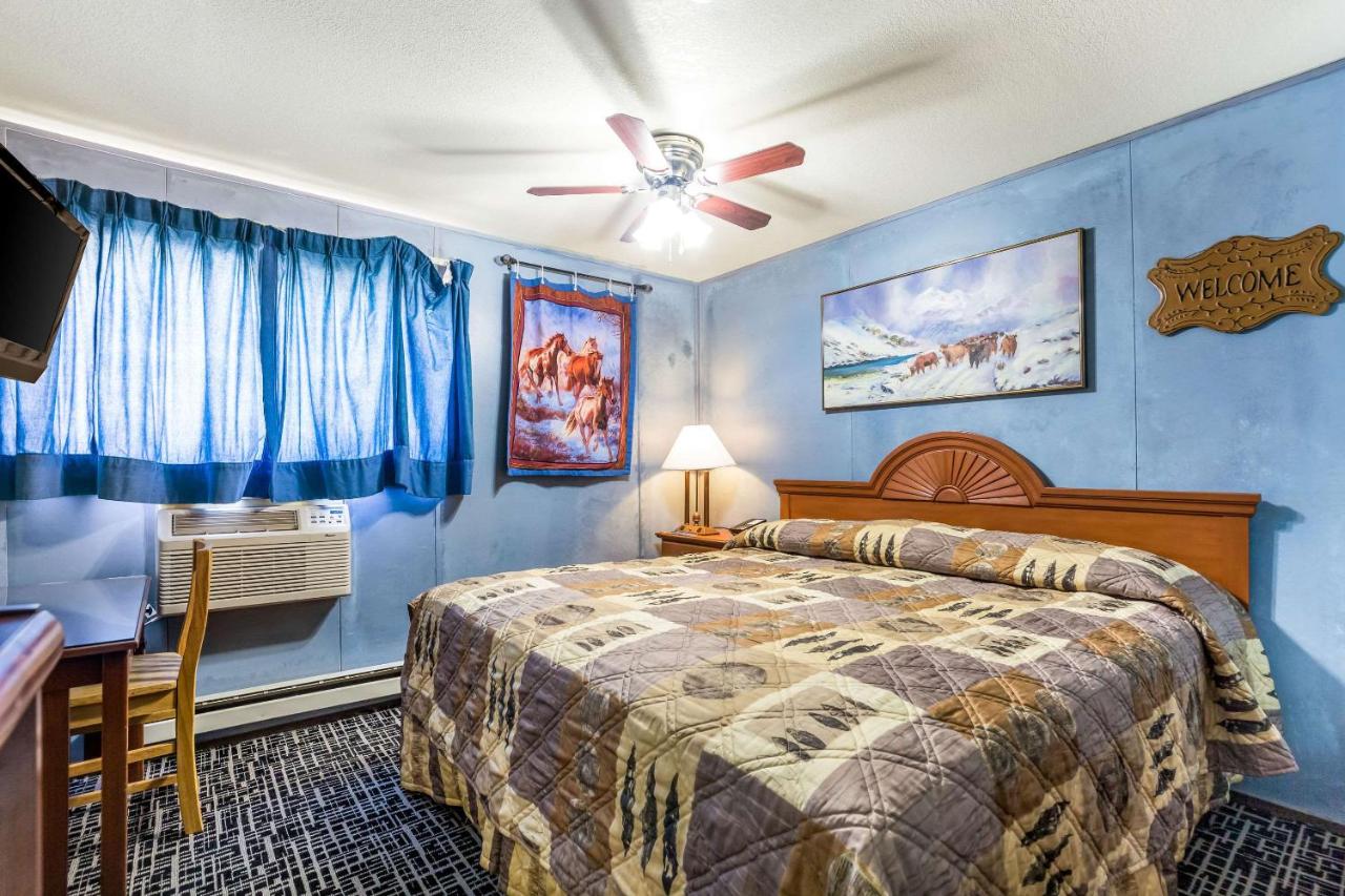 | Rodeway Inn & Suites Big Water - Antelope Canyon