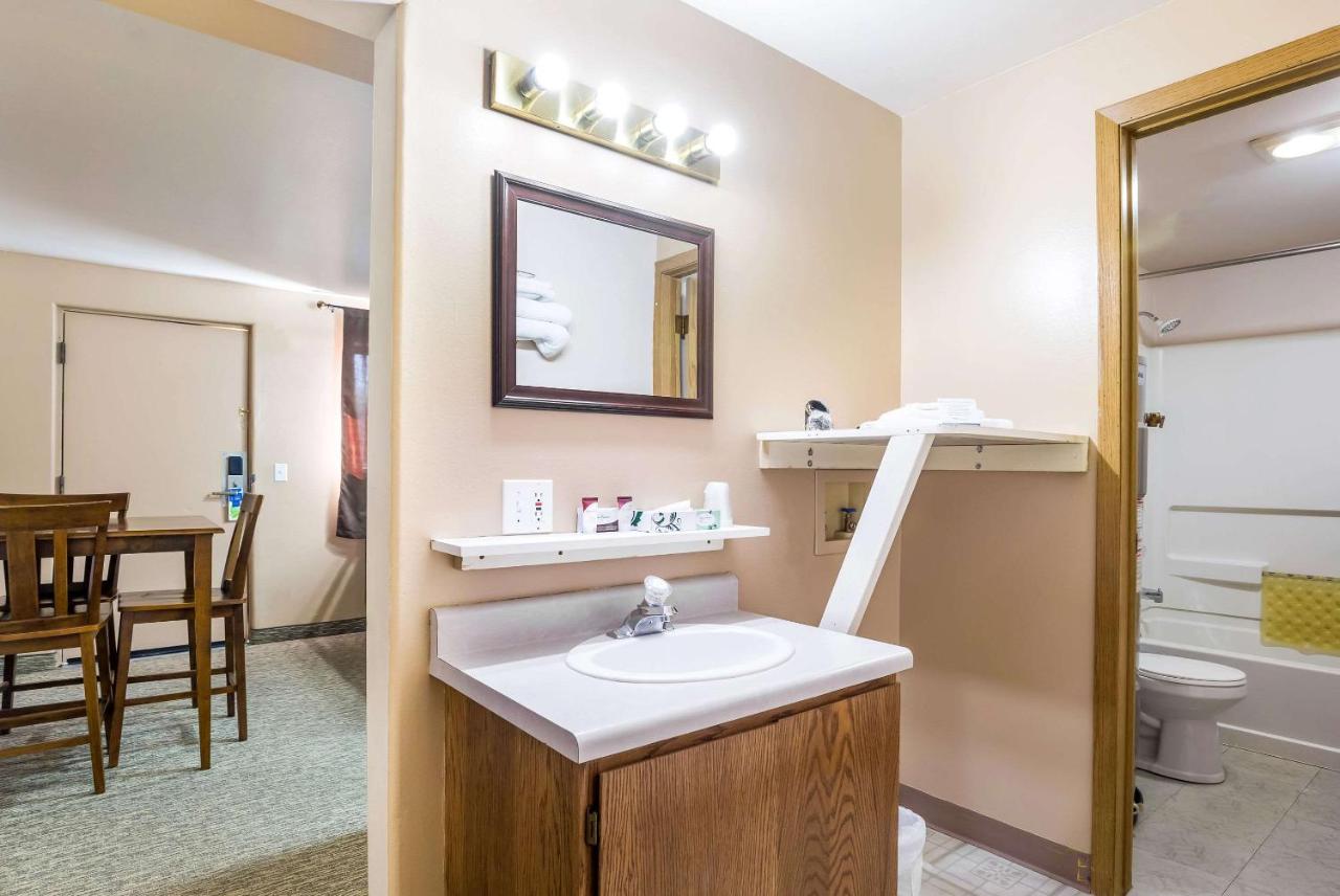 | Rodeway Inn & Suites Big Water - Antelope Canyon