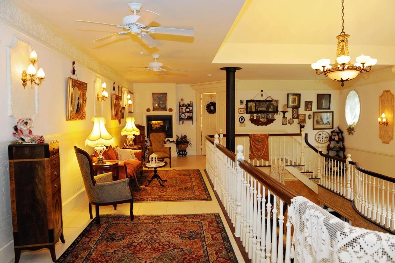 | A Walk in the Woods Bed and Breakfast