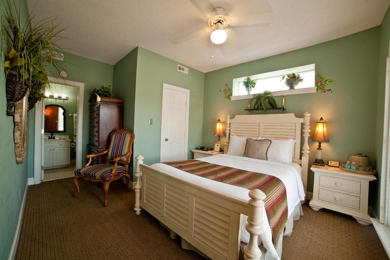 | DeSoto Beach Bed and Breakfast