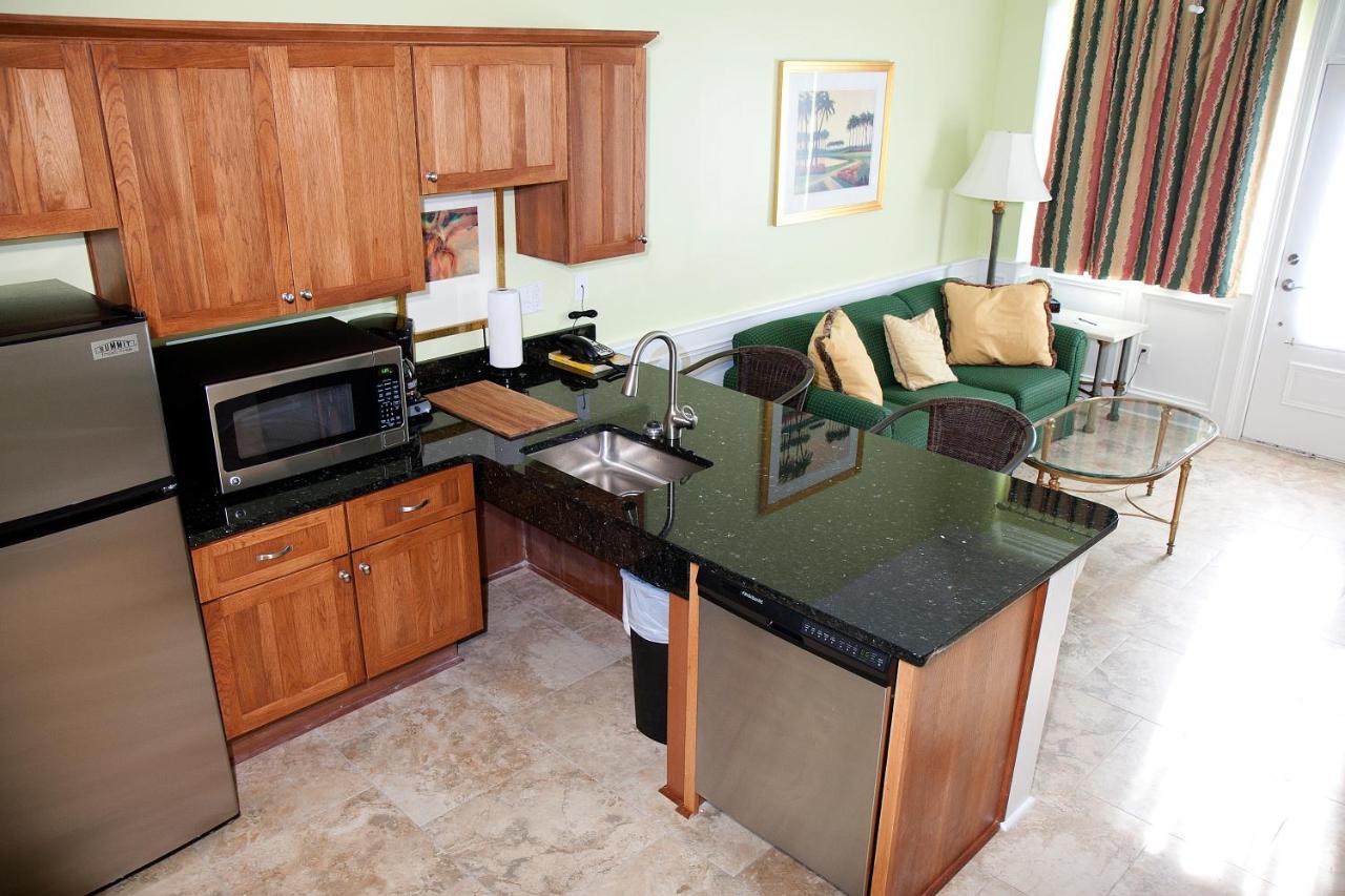 King Suite - Disability Access at DeSoto Beach Gardens