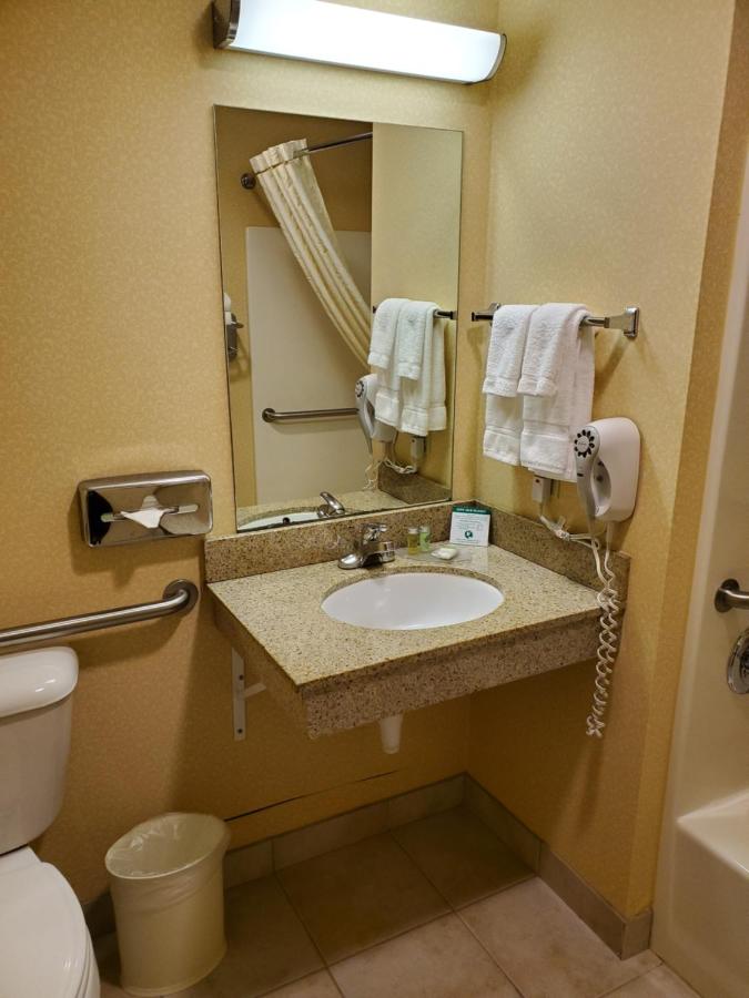 King Room - Disability Access/Non-Smoking at Boarders Inn & Suites by Cobblestone Hotels - Shawano