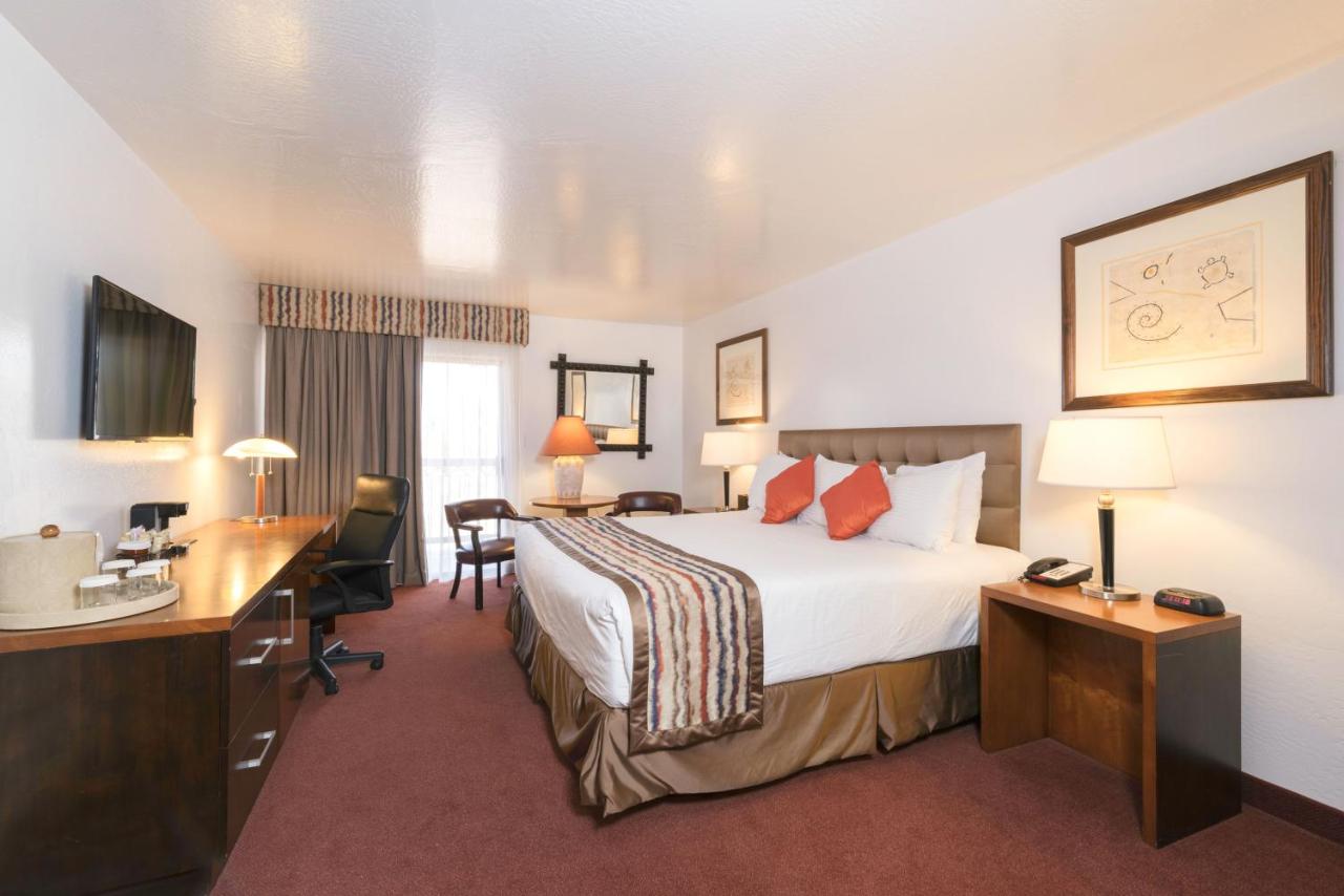 | Grand Canyon Plaza Hotel