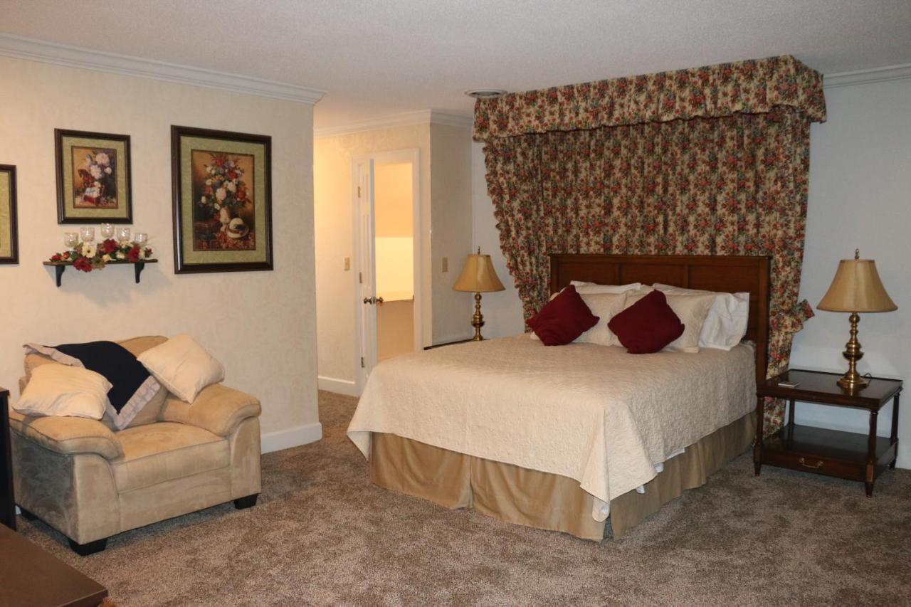 | Cedar Grove Inn
