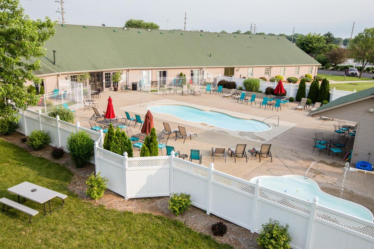 | Pine View Resort